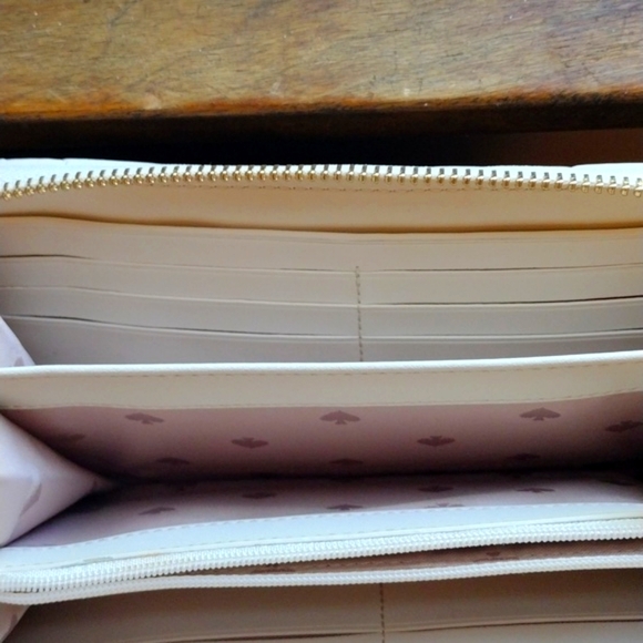 Kate Spade Wallet Quilted Leather Zip-Around Continental NWT - Picture 8 of 16